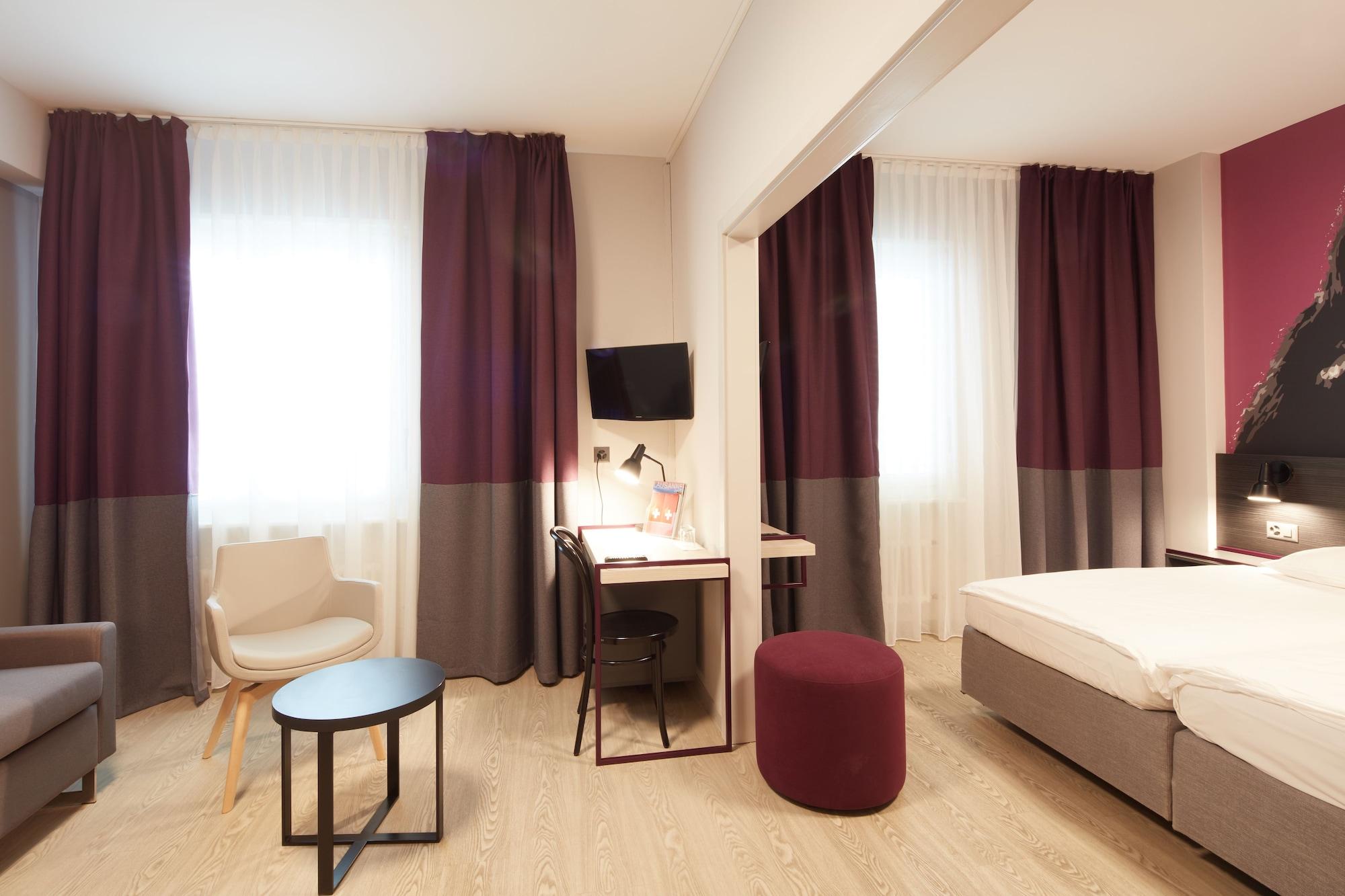 Hotel Crystal Лозанна Екстер'єр фото