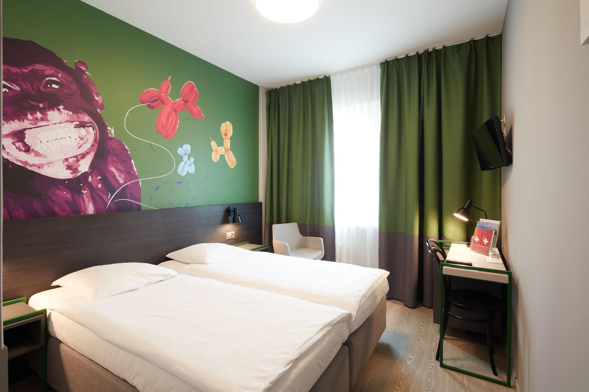 Hotel Crystal Лозанна Екстер'єр фото