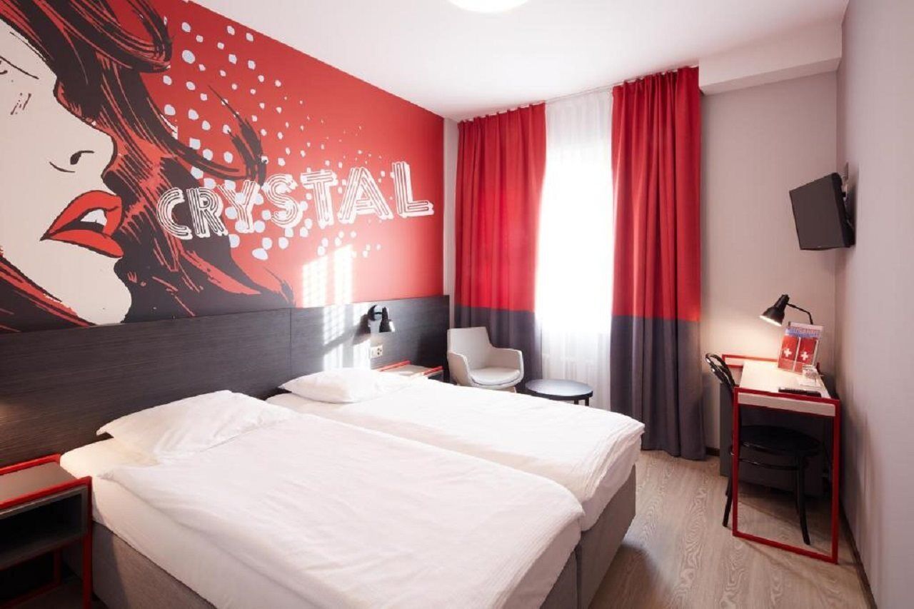 Hotel Crystal Лозанна Екстер'єр фото